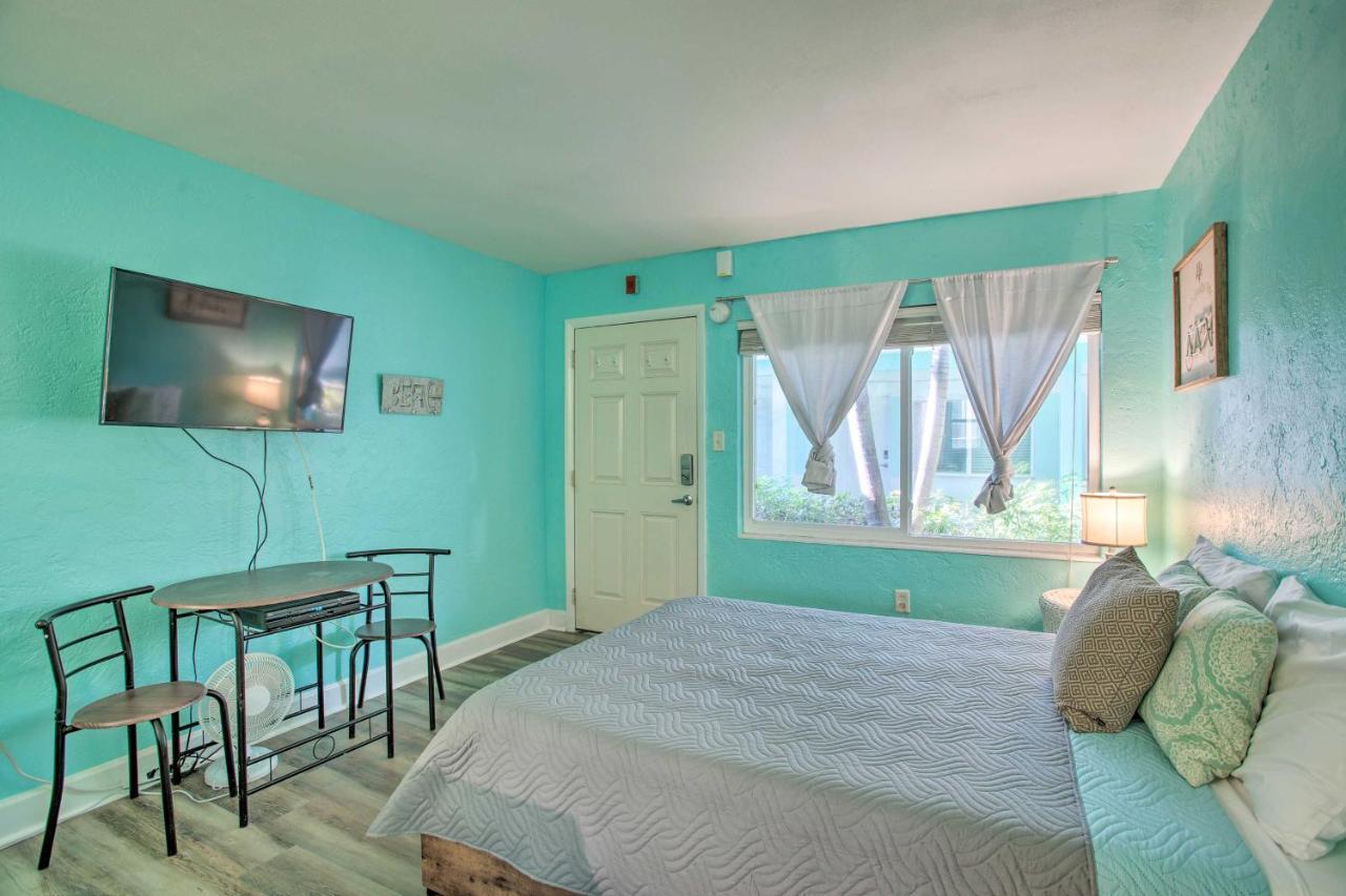Tropical Pass-A-Grille Gem With Direct Beach Access! St. Pete Beach Exterior photo