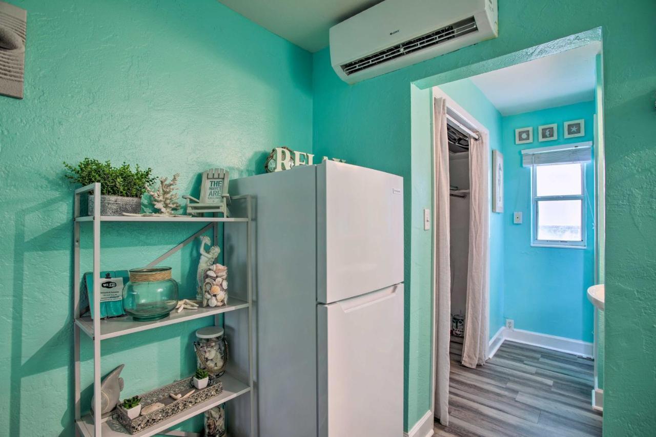 Tropical Pass-A-Grille Gem With Direct Beach Access! St. Pete Beach Exterior photo